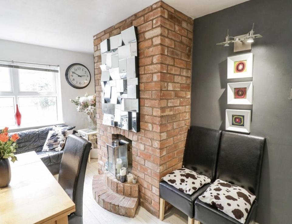 Lovely Comfortable 3 Bed Home, Ουόρσεστερ Εξωτερικό φωτογραφία